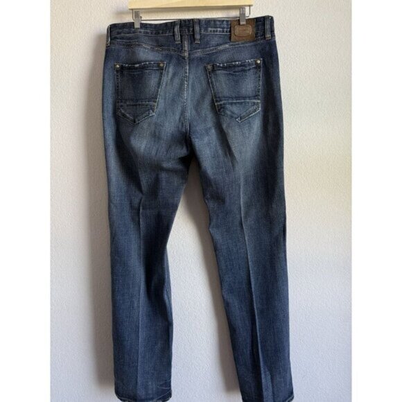 Robert Graham Classic Yates Jeans Men's Light Whiskering Distress Size 38x36 - Picture 8 of 15